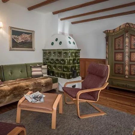 Perfect Setting For An Unforgettable Vacation In An Idyllic Location *
