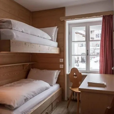 Perfect Setting For An Unforgettable Vacation In An Idyllic Location Apartment